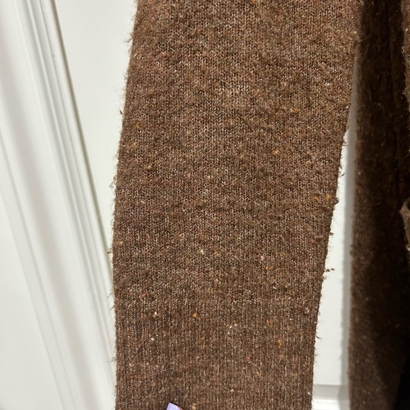 Old Navy Brown Cardigan Small - has pilling - Picture 3 of 5